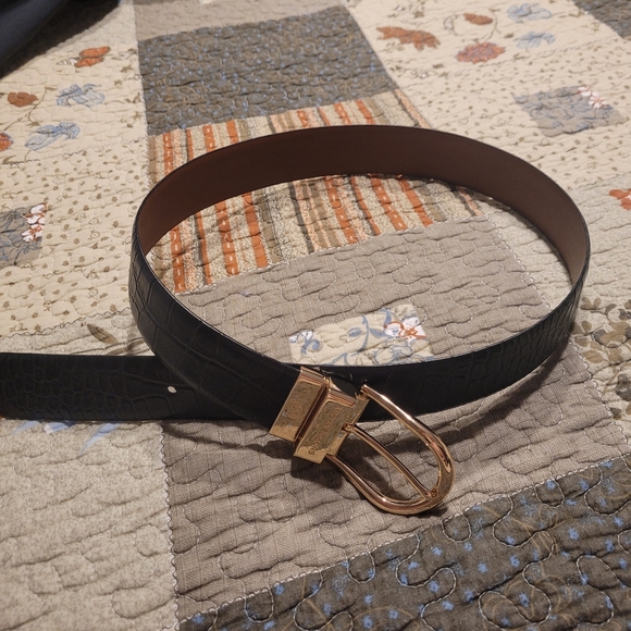 Michael Kors woman leather black belt - Picture 4 of 7